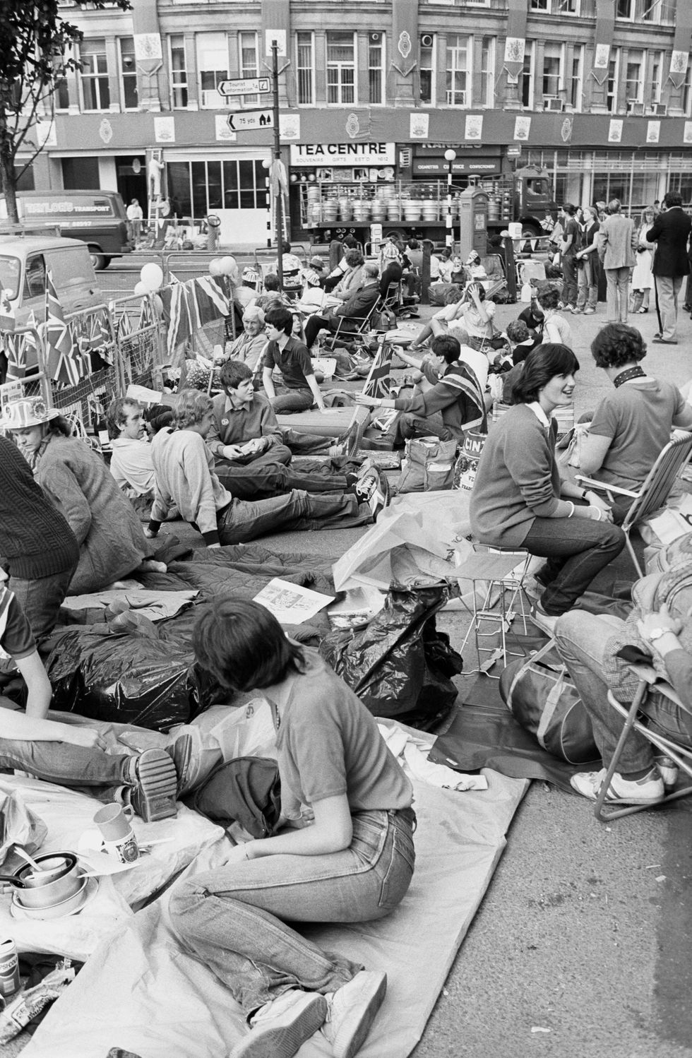 Well-wishers camping out ahead of the 1981 wedding (PA)
