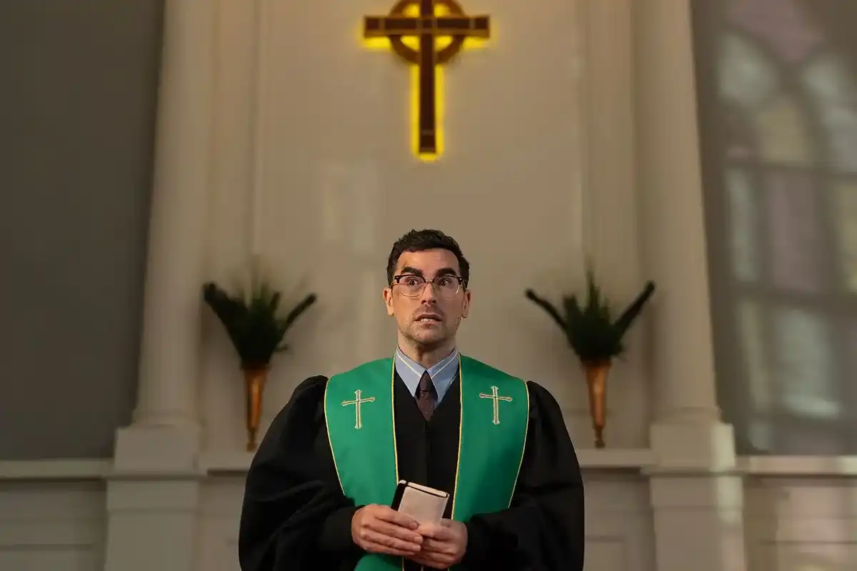 What are critics saying about Dan Levy’s Big Mistakes on Netflix?