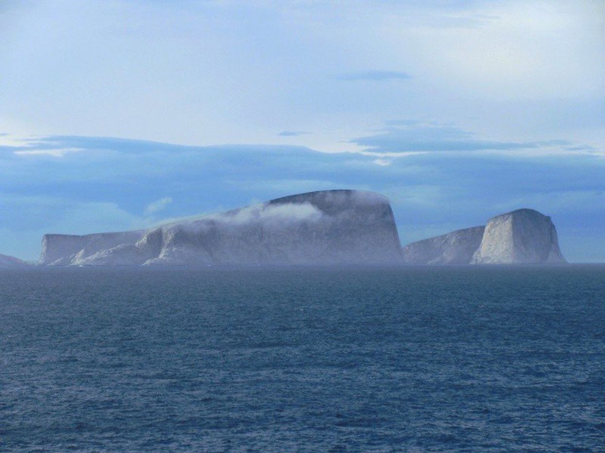 Scientists have just discovered a brand new continent - but it complicates things