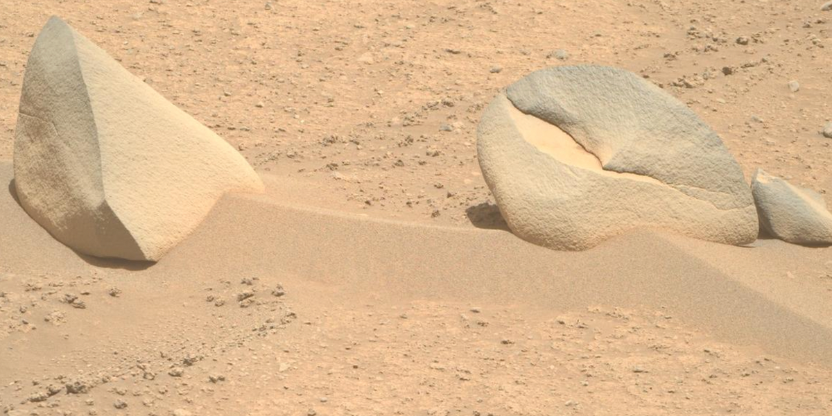 العثور على “نهر قديم” على المريخ يحتوي على “زعانف القرش” و”مخلب السلطعون” العثور على “نهر قديم” على المريخ يحتوي على “زعانف القرش” و”مخلب السلطعون”