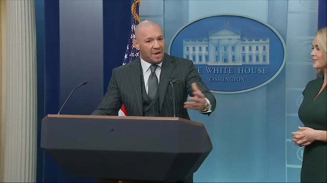 Conor McGregor goes on immigration rant during White House visit with Trump