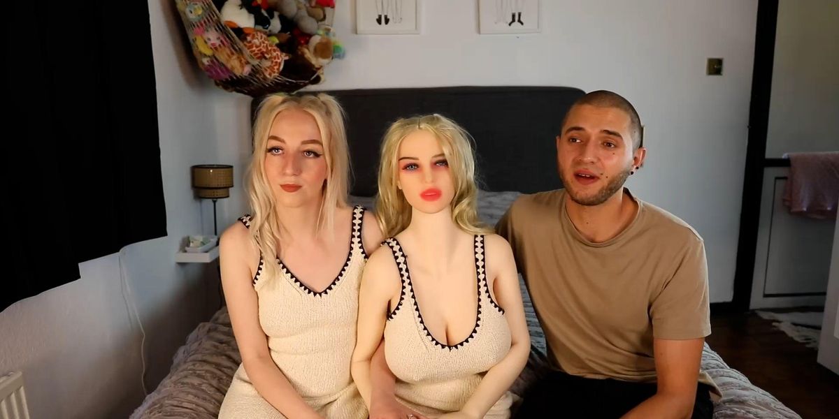 Woman struggling with husband's high libido buys him a sex doll that looks just like her Woman struggling with husband's high libido buys him a sex doll that looks just like her