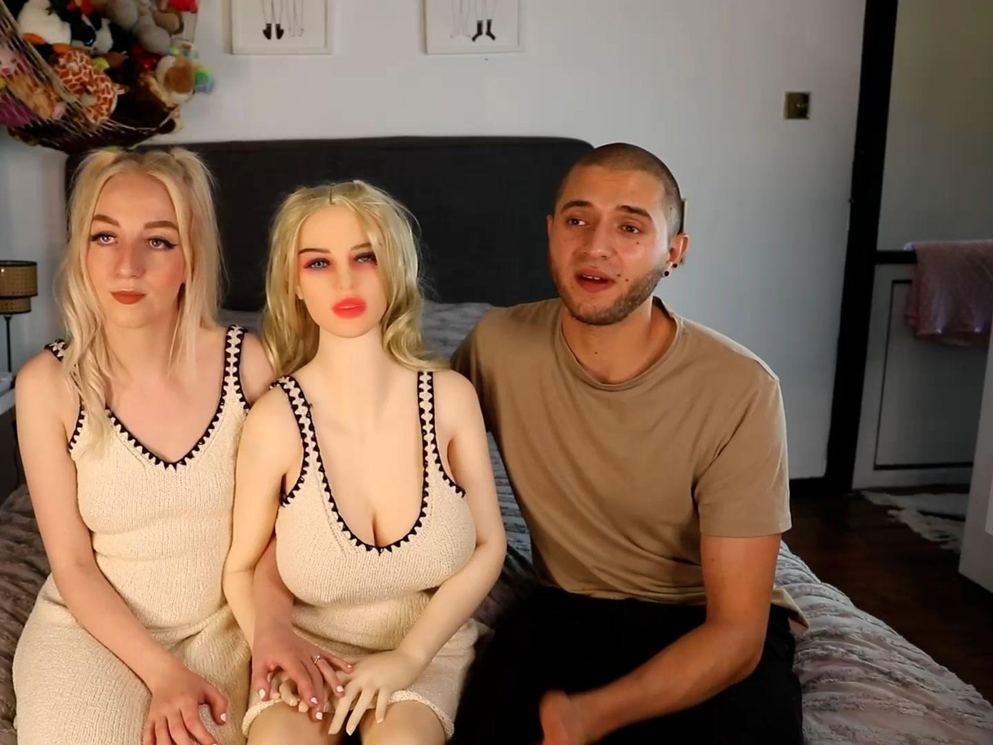 Woman struggling with husband's high libido buys him a sex doll that looks just like her Woman struggling with husband's high libido buys him a sex doll that looks just like her