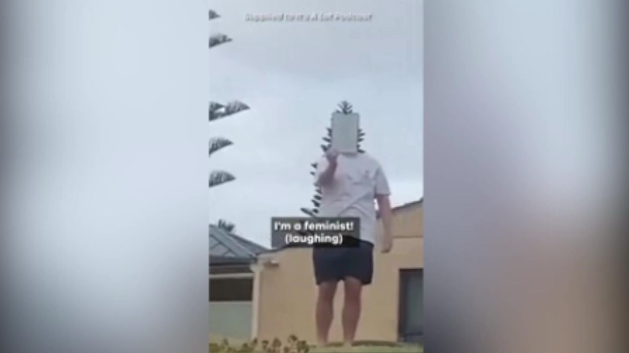 Woman confronts men rating female joggers out of 10 as they ran past