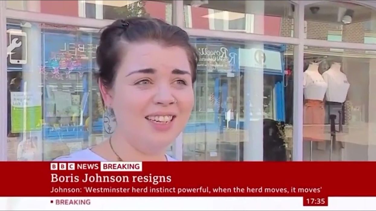 The internet is obsessed with this girl who had no idea Boris Johnson resigned