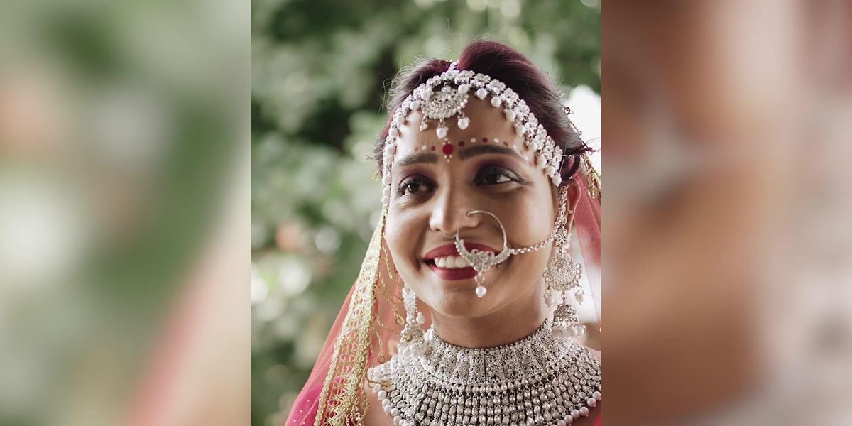 Woman Marries Herself In India S First Solo Wedding Trendradars Latest