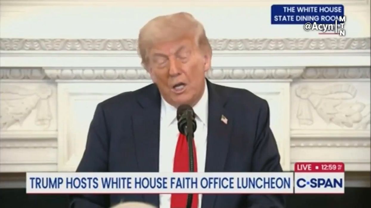 'Your wife will be gone in 2 minutes': Trump makes bizarre joke about economy risks