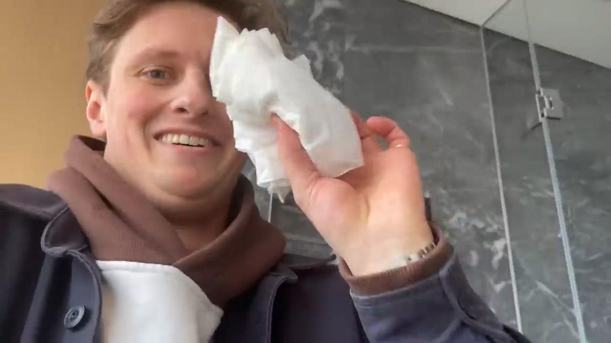 YouTuber tricks real estate agent into letting him poo in £10 million penthouse